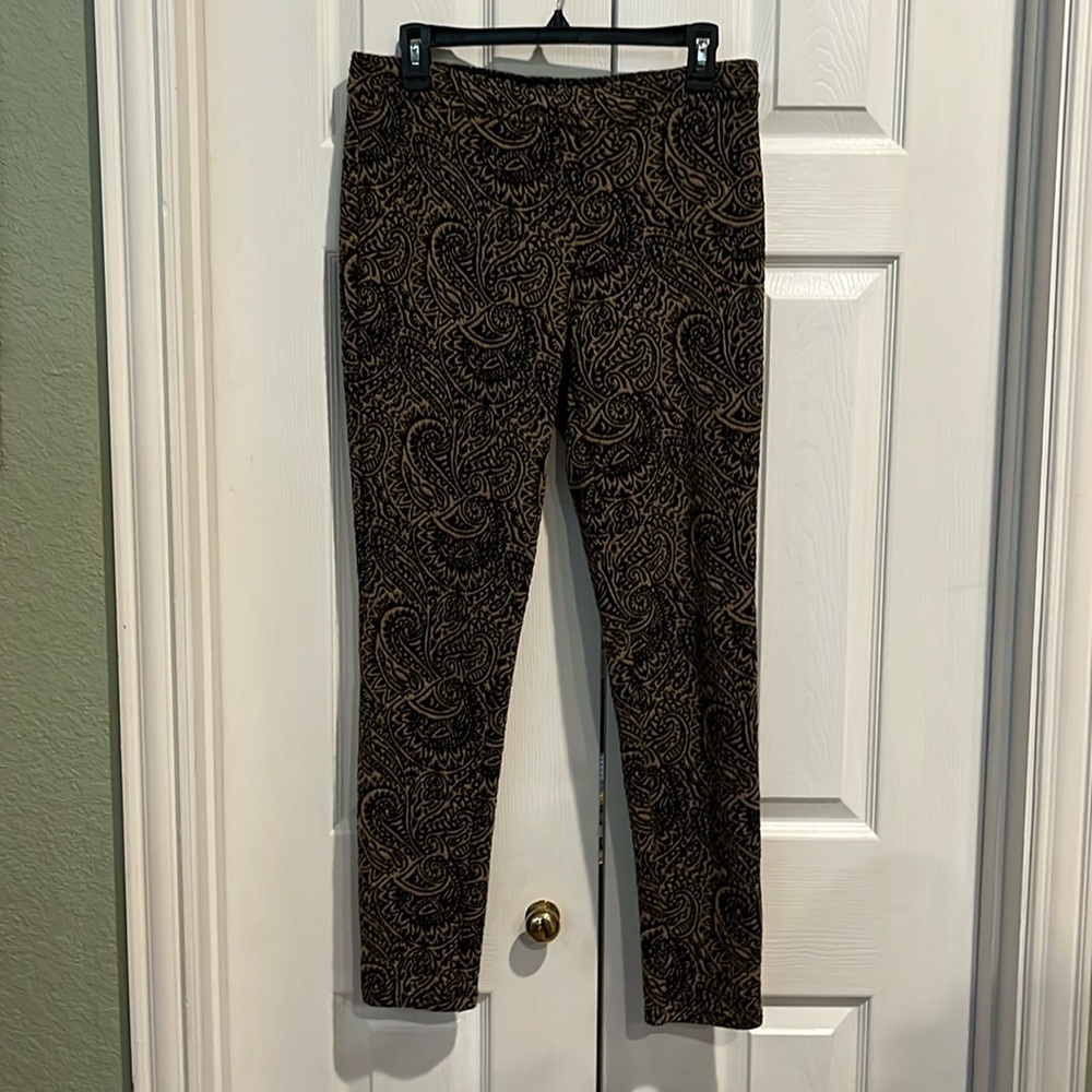 Free People textured black and taupe leggings
